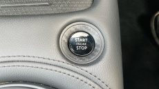 Nissan Juke 1.0 DiG-T N-Connecta 5dr Petrol Hatchback